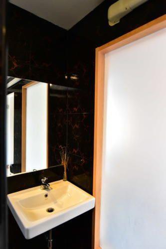 Love Box Resort Bangkok Dış mekan fotoğraf