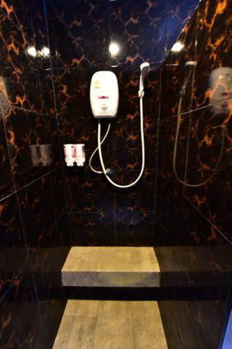 Love Box Resort Bangkok Dış mekan fotoğraf